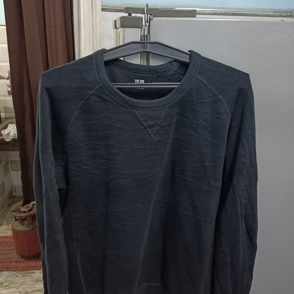 Uniqlo - Picture 2 of 15